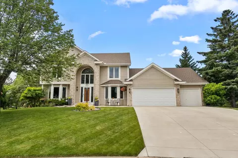 1541 Wexford Ct, Eagan, MN 55122