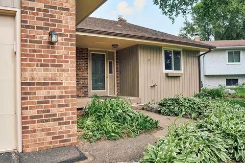7467 Meadowwood Ct, Brooklyn Park, MN 55444