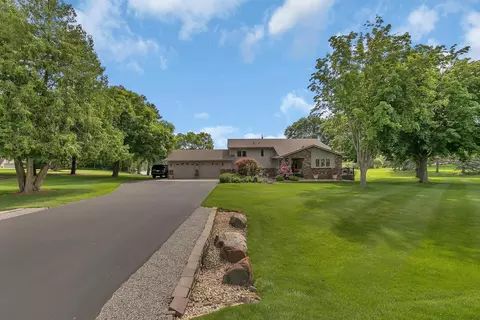 1506 Jackson Ave NE, Saint Michael, MN 55376
