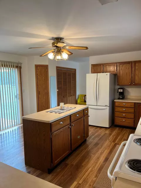 2498 Highway 60 E, Windom, MN 56101 photo 6