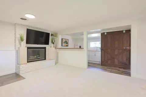 2820 Overlook Dr, Bloomington, MN 55431 photo 36