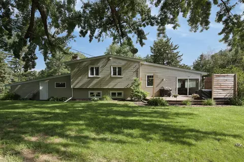 2820 Overlook Dr, Bloomington, MN 55431 photo 45