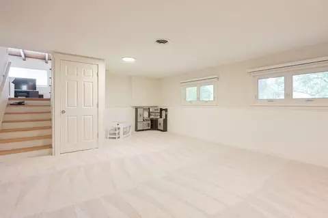 2820 Overlook Dr, Bloomington, MN 55431 photo 34