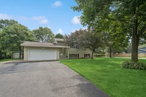 Exterior - 11630 Idaho Ave N, Champlin, MN 55316 photo 2 of 8