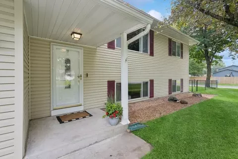 Exterior - 11630 Idaho Ave N, Champlin, MN 55316 photo 3 of 8