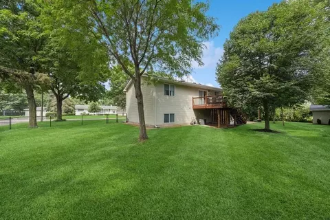 Exterior - 11630 Idaho Ave N, Champlin, MN 55316 photo 4 of 8