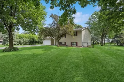Exterior - 11630 Idaho Ave N, Champlin, MN 55316 photo 1 of 8