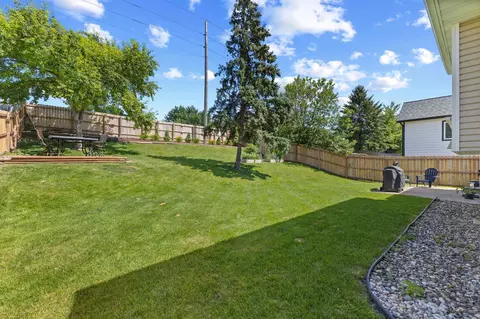 3872 Westbury Ln, Eagan, MN 55123 photo 39