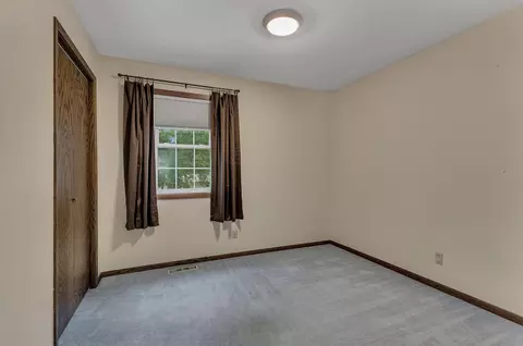 Bedroom - 1504 11th St SE, Willmar, MN 56201 photo 3 of 5
