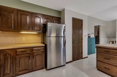 Kitchen - 1504 11th St SE, Willmar, MN 56201 photo 5 of 5