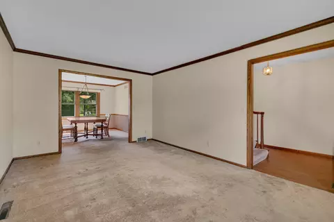 Living - 1044 Borgert Ave, Saint Cloud, MN 56303 photo 5 of 7