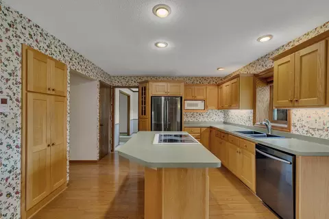 Kitchen - 1044 Borgert Ave, Saint Cloud, MN 56303 photo 2 of 5