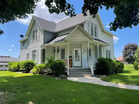 308 Grand Ave E, Grand Meadow, MN 55936