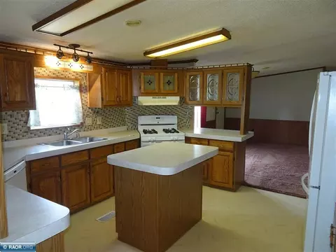 410 S 2nd St, Tower, MN 55790 photo 4
