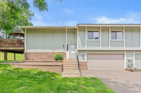 7863 Yucca Ln N, Maple Grove, MN 55311