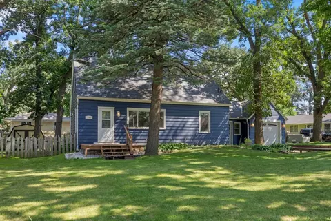 1645 Mississippi St NE, Fridley, MN 55432