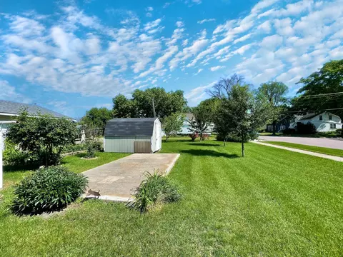 422 E Sanborn St, Springfield, MN 56087 photo 34