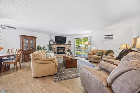 2575 Pacific Dr S #301, Fargo, ND 58103 photo 5
