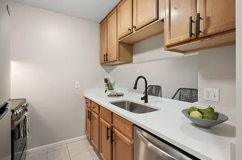 12812 Nicollet Ave #301, Burnsville, MN 55337