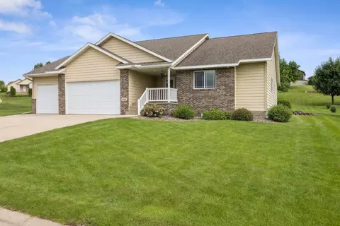 628 Emma Dr SE, Cold Spring, MN 56320