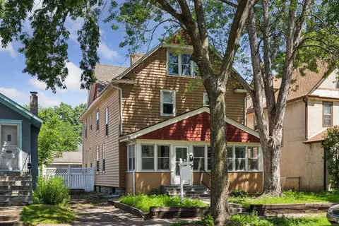 1527 Jefferson St NE, Minneapolis, MN 55413
