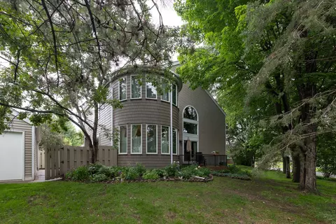 1163 Edgcumbe Rd #1163, Saint Paul, MN 55105