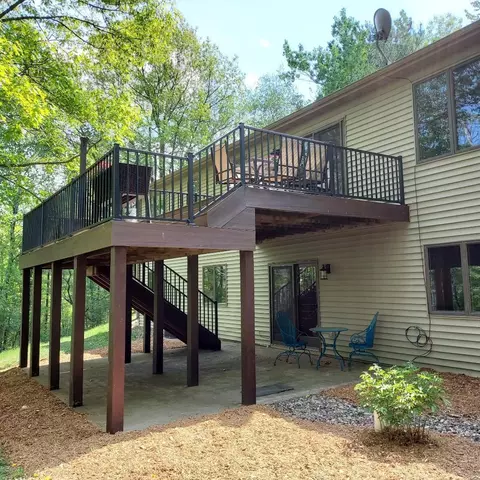 303 185th St, Star Prairie, WI 54026