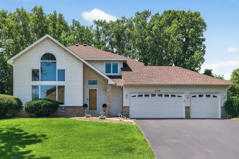 9109 Vickors Xing, Brooklyn Park, MN 55443