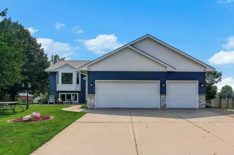 16953 Simpkins Cir SW, Prior Lake, MN 55372