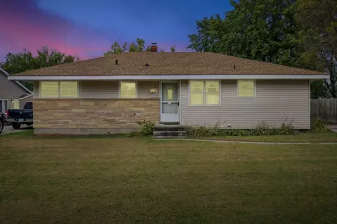 531 Hazel Ave E, Kimball, MN 55353