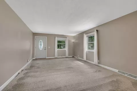 Living - 722 E 4th St, Litchfield, MN 55355 photo 1 of 2