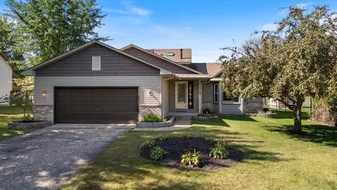 12340 Jonquil St NW, Coon Rapids, MN 55433