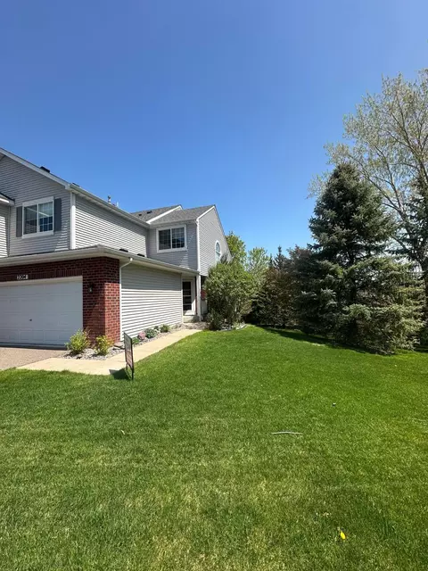 2204 Rocky Rapids Way #2008, Eagan, MN 55122