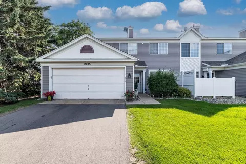 2025 Southcross Dr W #204, Burnsville, MN 55306