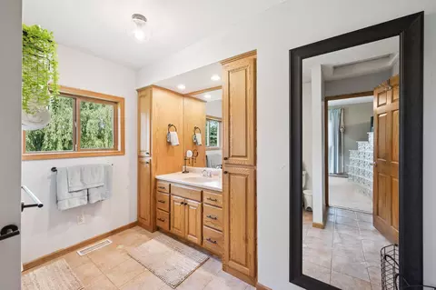 Bath - 6257 185th Ave SE, Becker, MN 55308 photo 3 of 4