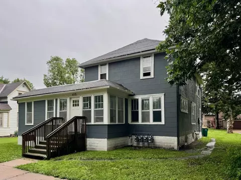 415 W College St, Albert Lea, MN 56007