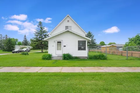 3732 E 6th St, Superior, WI 54880
