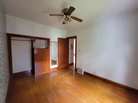 Bedroom - 917 S 7th St, Brainerd, MN 56401 photo 2 of 2