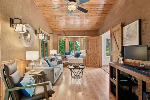 Living - 6044 Ridgewood Rd, Mound, MN 55364 photo 6 of 9