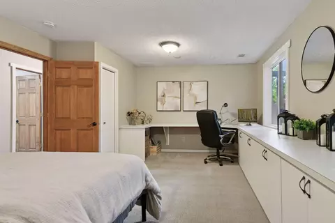 Bedroom - 6044 Ridgewood Rd, Mound, MN 55364 photo 8 of 8