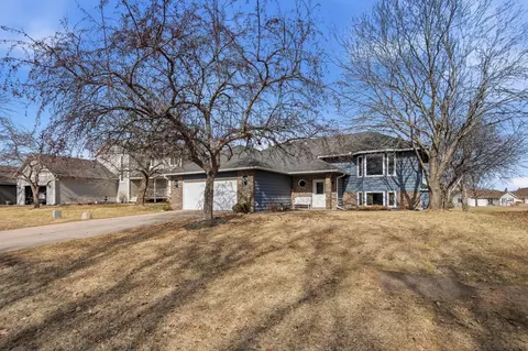 9118 Ashley Ter, Brooklyn Park, MN 55443