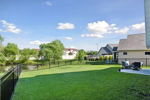 Exterior - 2333 40th Ave S, Saint Cloud, MN 56301 photo 7 of 7
