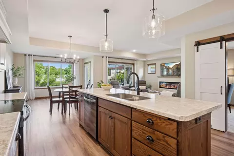 Kitchen - 2333 40th Ave S, Saint Cloud, MN 56301 photo 1 of 2