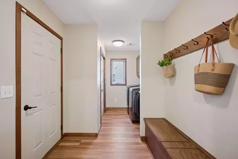 Entry Way - 2333 40th Ave S, Saint Cloud, MN 56301 photo 2 of 2