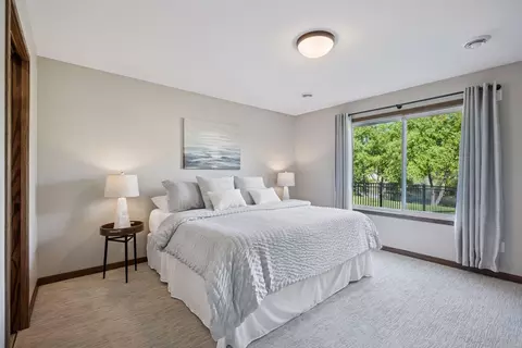 Bedroom - 2333 40th Ave S, Saint Cloud, MN 56301 photo 1 of 2