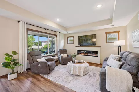 Living - 2333 40th Ave S, Saint Cloud, MN 56301 photo 1 of 1