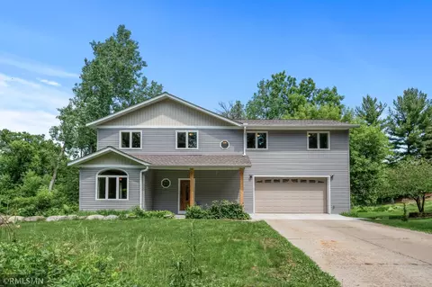 2117 Oakridge St, Saint Paul, MN 55119