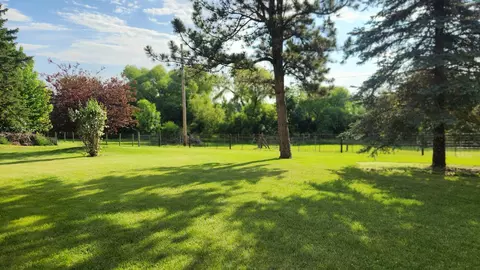Exterior - 511 4th St W, Jasper, MN 56144 photo 6 of 18