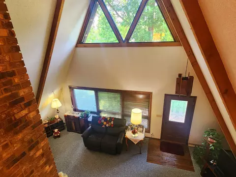 Living - 511 4th St W, Jasper, MN 56144 photo 2 of 2