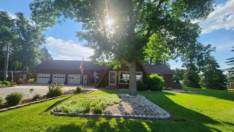 Exterior - 511 4th St W, Jasper, MN 56144 photo 1 of 18